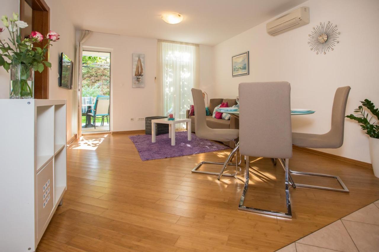 Apartment Bela Poreč Dış mekan fotoğraf